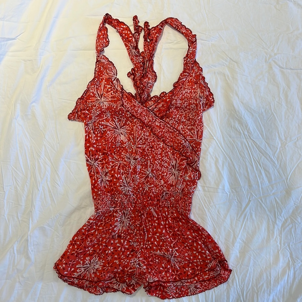 Never worn! Ladies Poupette St Barth Romper size Small